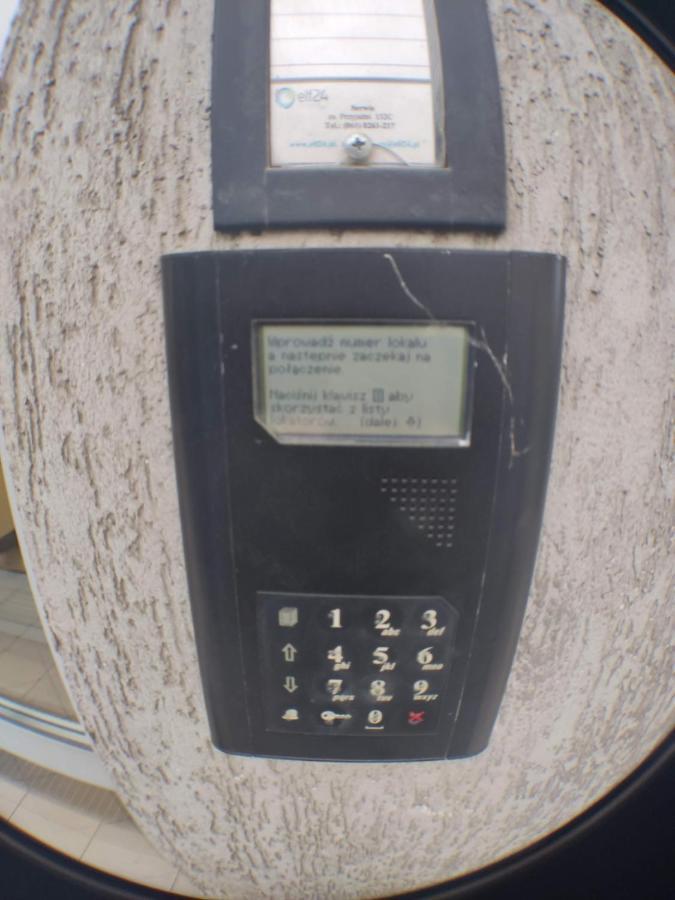 3030 Jana Spychalskiego 32 - Tanie Pokoje W Apartamencie - Samodzielne Zameldowanie - Self Check In Poznań Exteriör bild
